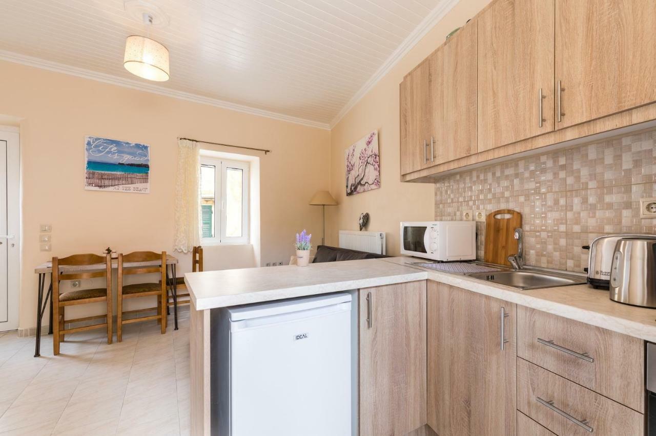 Margreco In Garitsa Villa Corfu  Exterior photo